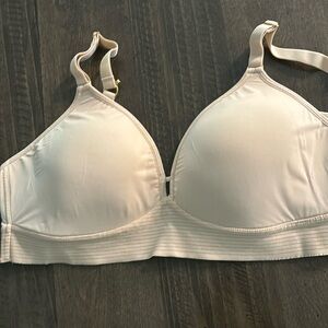 Lively Lightly Lined Bra